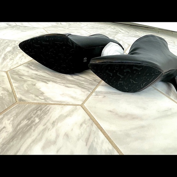 Jingpin Black Leather Ankle Booties size 38 (8-8.5). NWT! Never Worn! - Picture 5 of 5